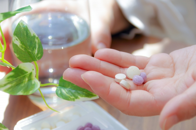 厚生労働省も推奨｜葉酸サプリの持つ効果とは？