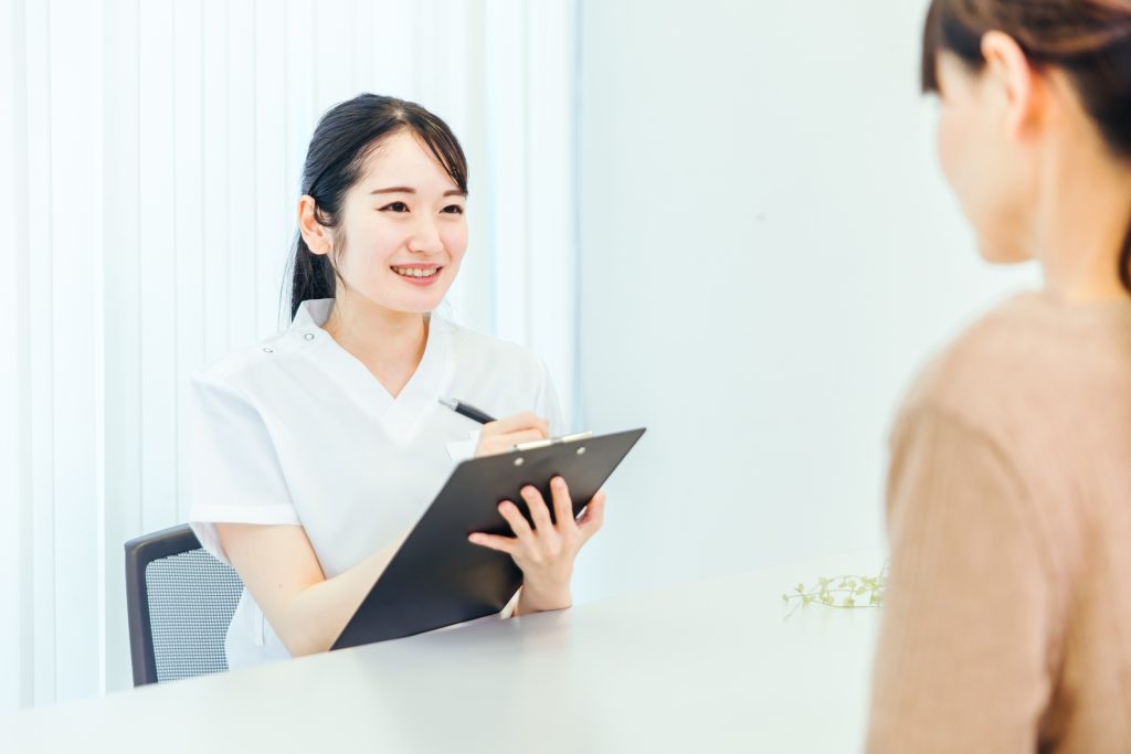 カウンセリングを受ける女性